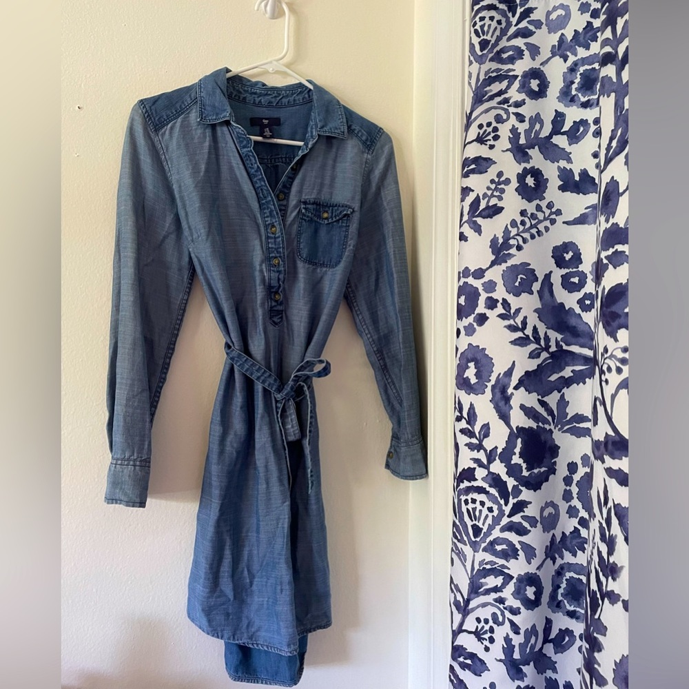 Gap denim dress, size XS